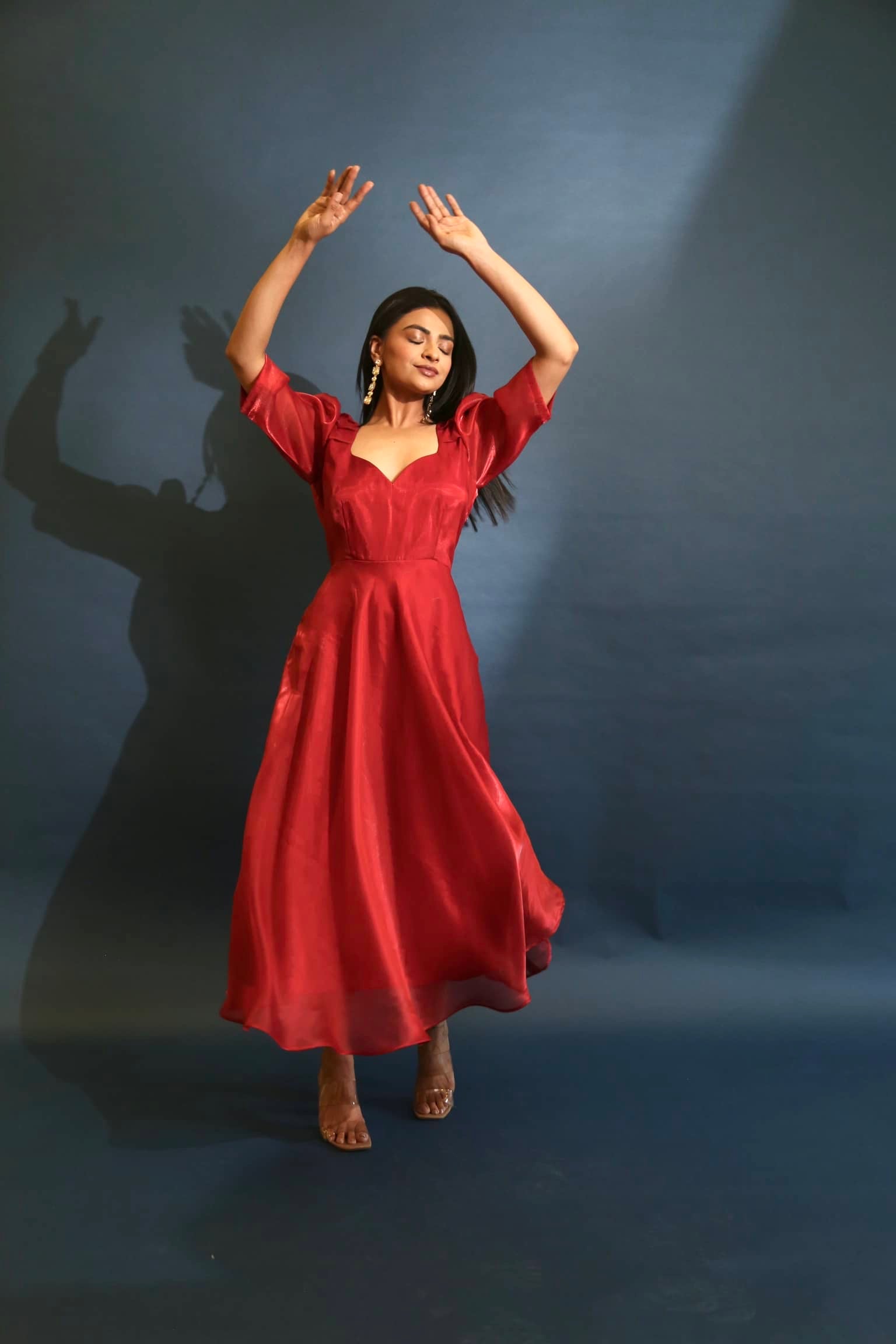 Red wine scarlet
