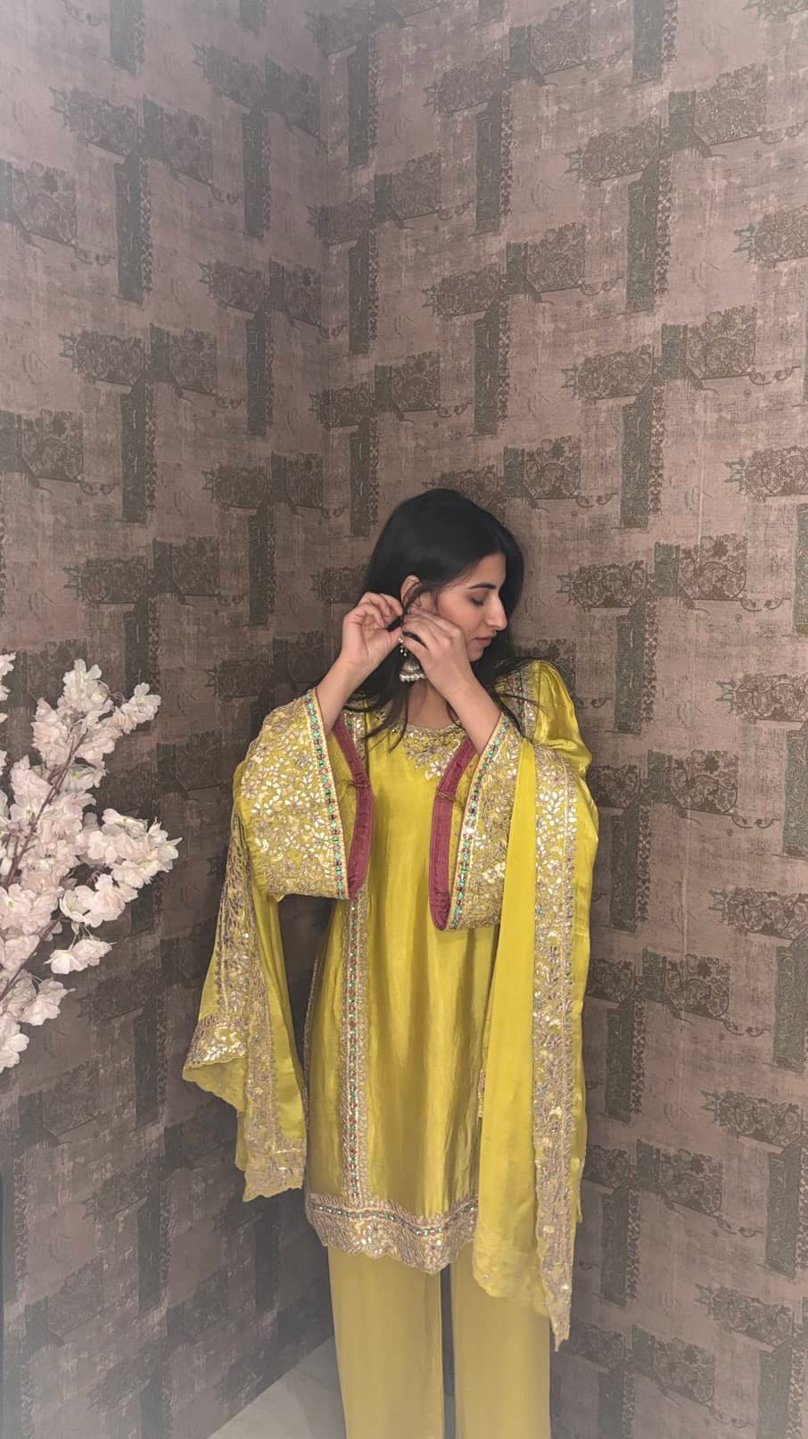 Yellow vibe