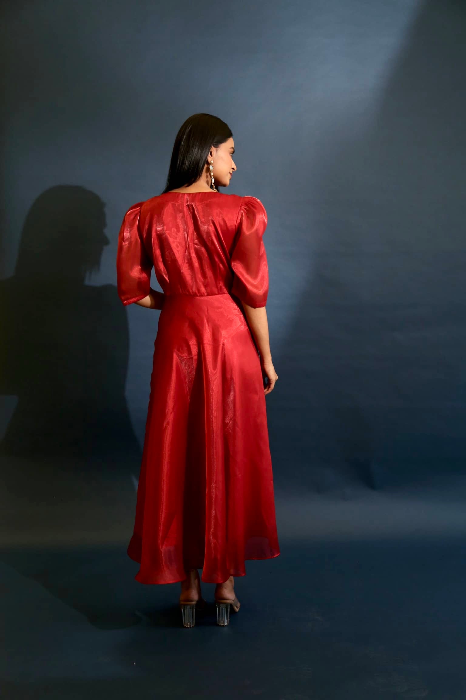 Red wine scarlet