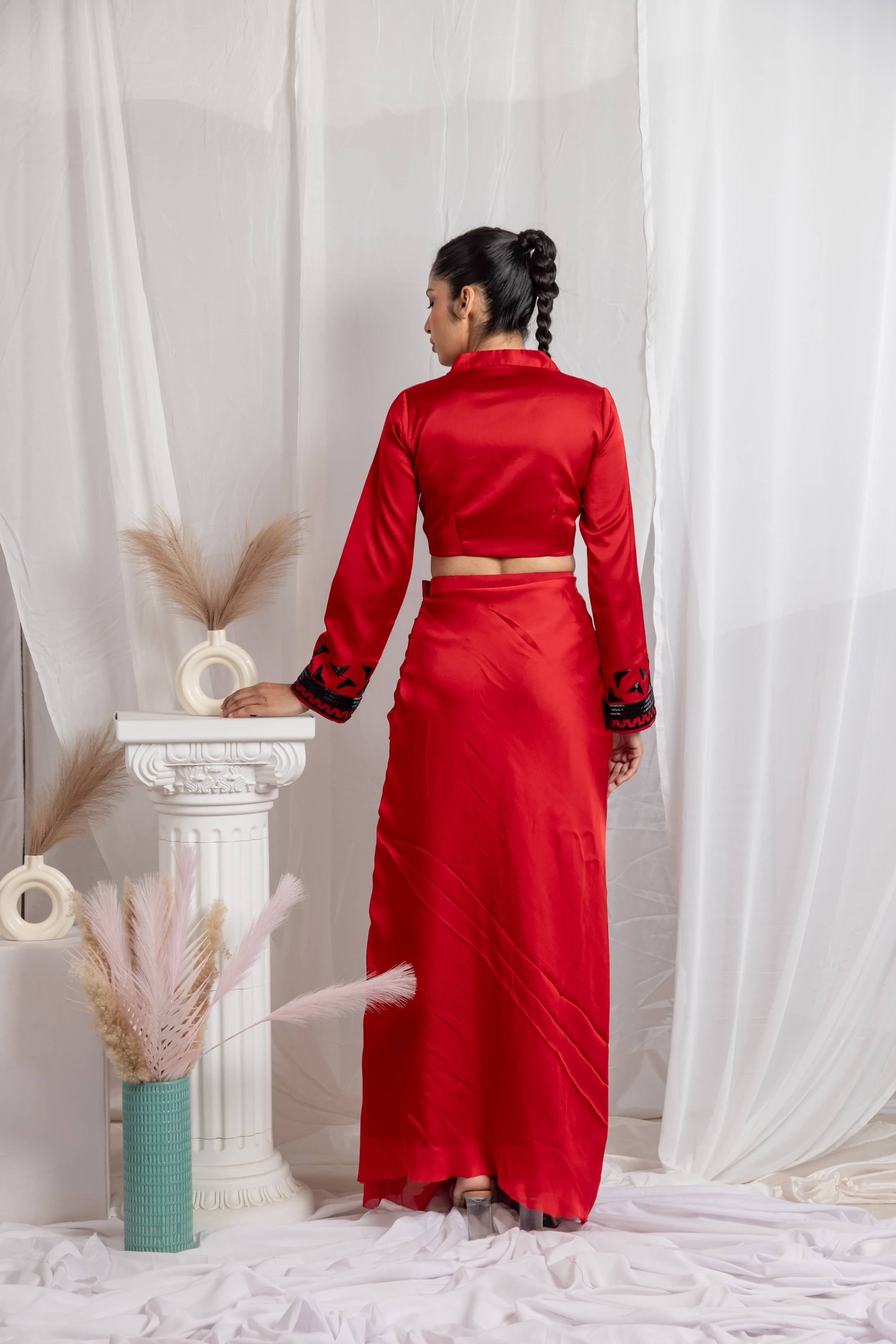 Raven red couture