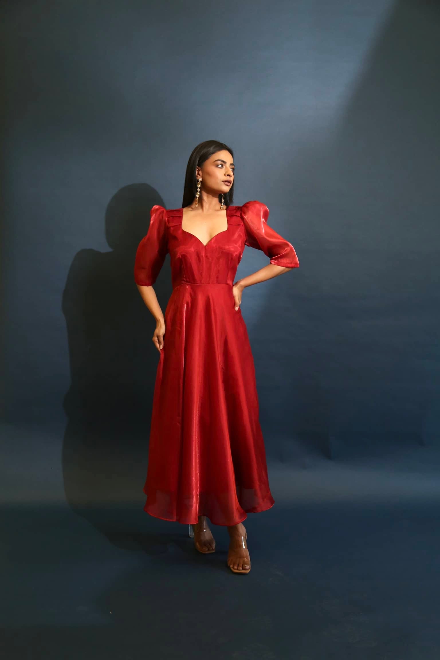 Red wine scarlet