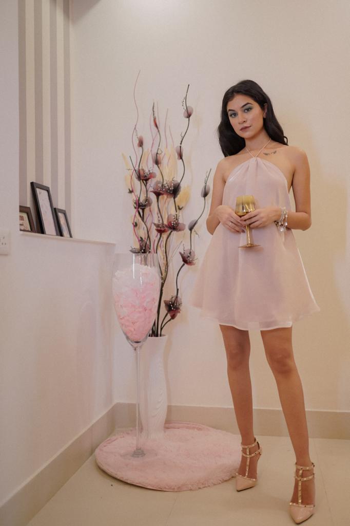 BACKLESS CHIC-HALTER DRESS ( TIMELESS ALLURE)