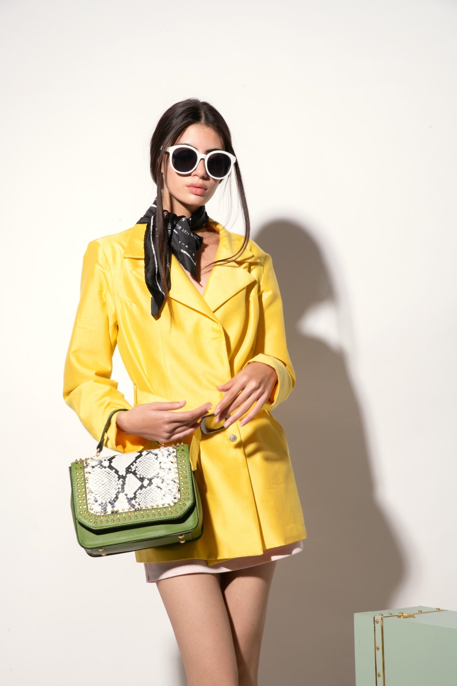 YELLOW CLASSIC BLAZER